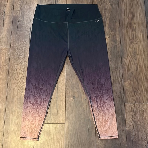 AR-33 alpha high waisted grey and purple ombré legging 3X - Picture 2 of 13